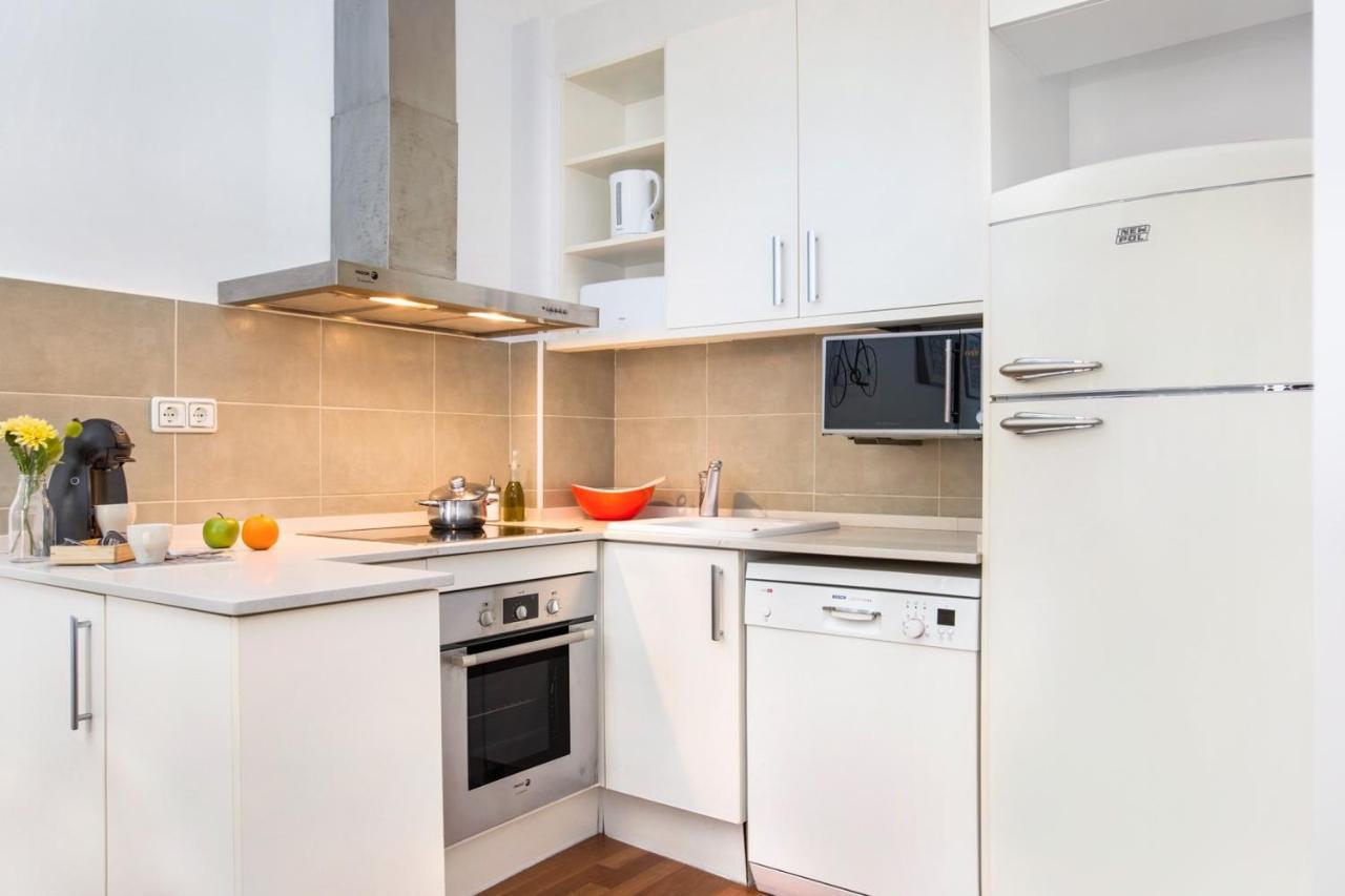 Stay U-Nique Apartments Balmes บาร์เซโลนา ภายนอก รูปภาพ