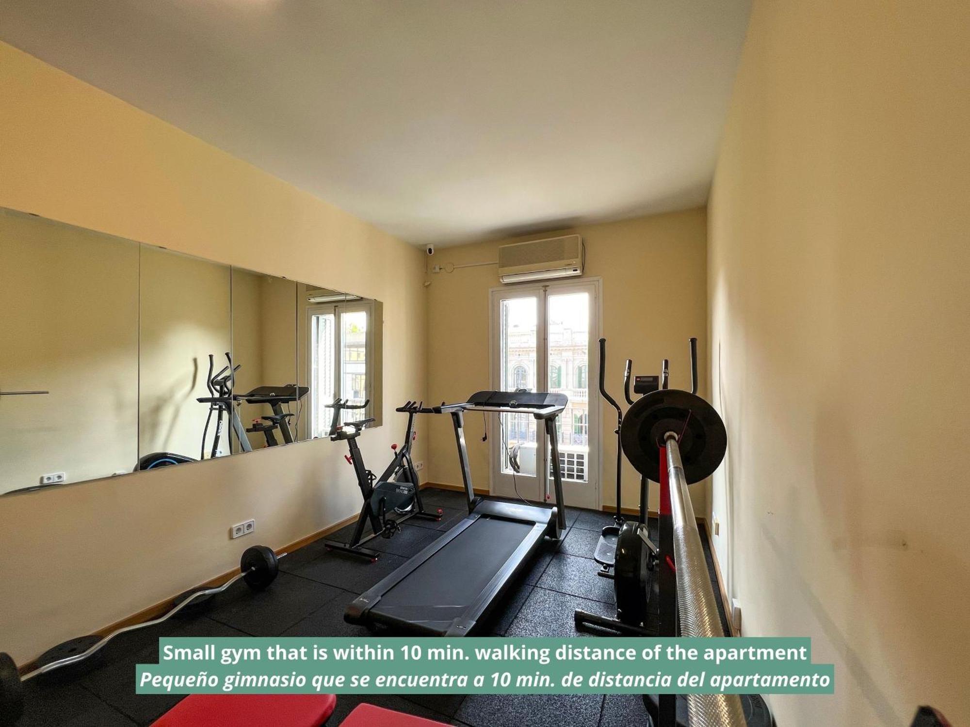 Stay U-Nique Apartments Balmes บาร์เซโลนา ภายนอก รูปภาพ